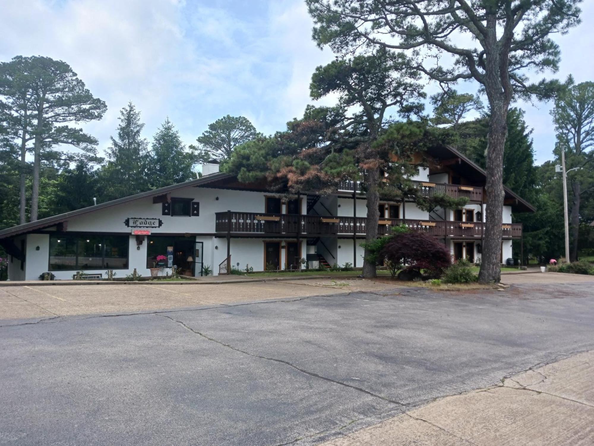 Bavarian Inn Motel & Restaurant Eureka Springs Εξωτερικό φωτογραφία