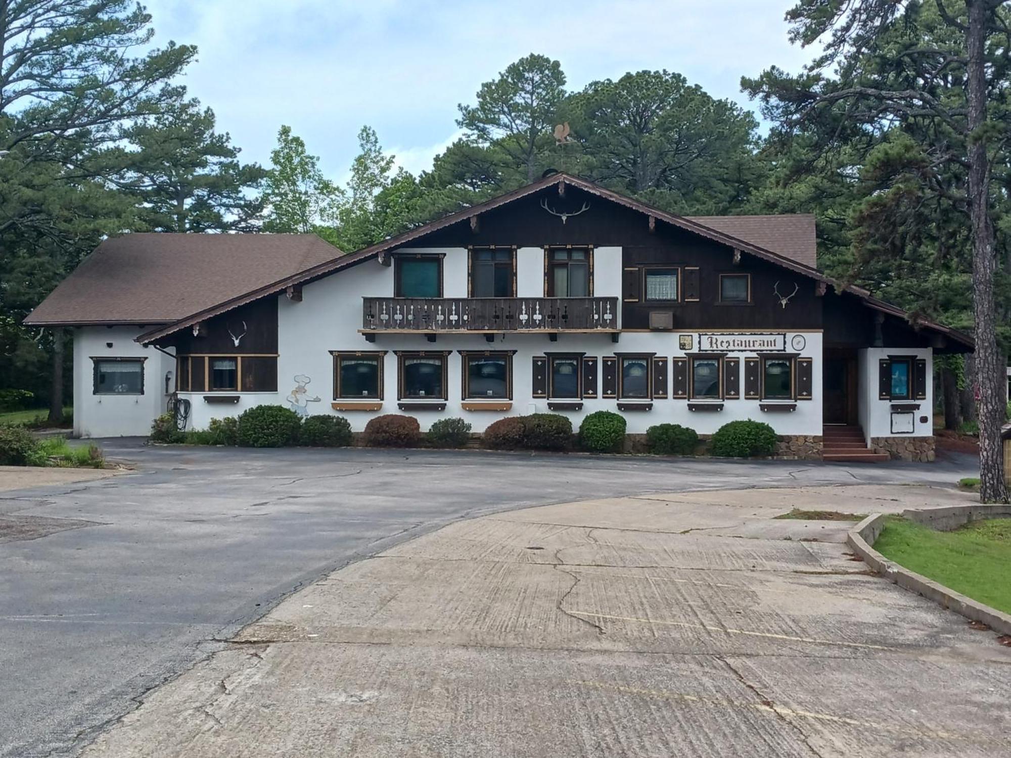 Bavarian Inn Motel & Restaurant Eureka Springs Εξωτερικό φωτογραφία